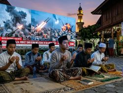 Di Antara Rudal dan Doa: Sikap Intelektual dan Moral Komunitas Santri Indonesia terhadap Peperangan di Timur Tengah pada Ramadan 1447 H