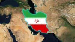 ISLAM DAN PERADABAN IRAN: Transformasi, Sintesis, dan Warisan Intelektual dari Masa Penaklukan Arab hingga Kejayaan Dinasti Safawi