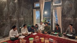 Mohon Keselamatan, Santri Laki-Laki Ponpes Dar el Fikr Gelar Pembacaan Yasin Fadhilah dan Sholawat Ahin